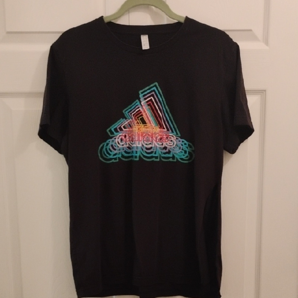 Adidas Basketball graphic T-shirt Men L,  Colorful, stacked logo design. 